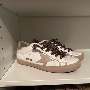 Golden Goose Superstars